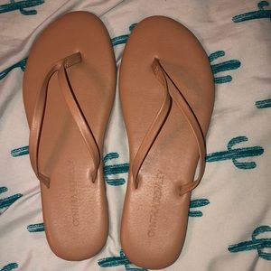 Cynthia Rowley Flip Flops NWOT